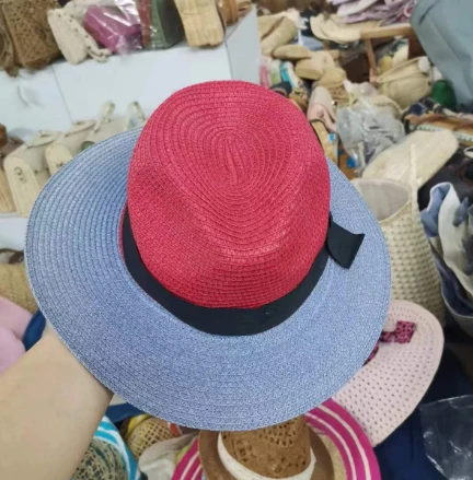 Siyah Bantlı Çok Renkli Kadın Şapkası