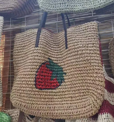 Çilek Büyük Kağıt Kadın Plaj Çantası